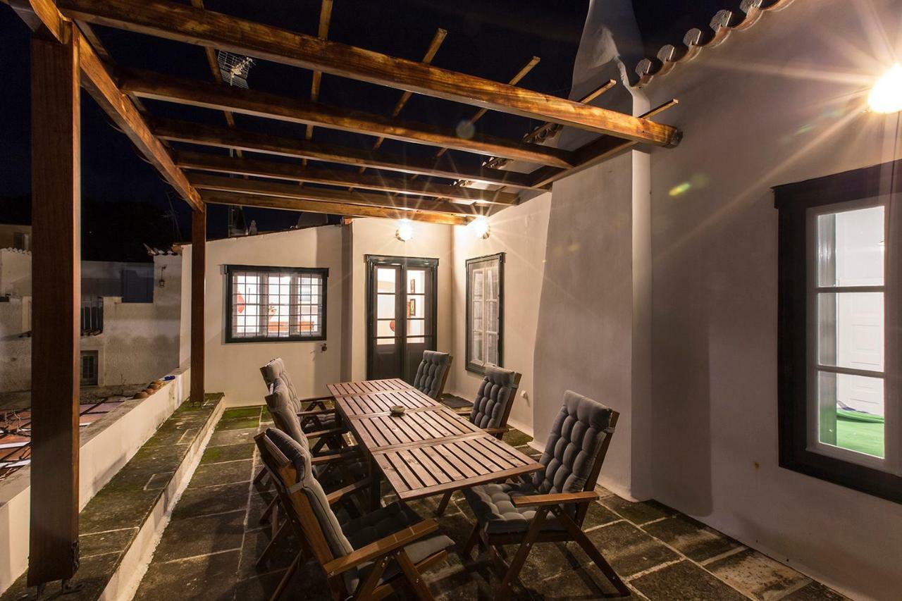 Two Olive Trees Guest House Spetses Town Exterior photo