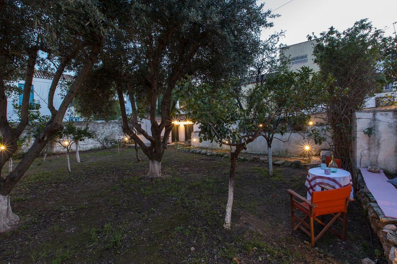Two Olive Trees Guest House Spetses Town Exterior photo