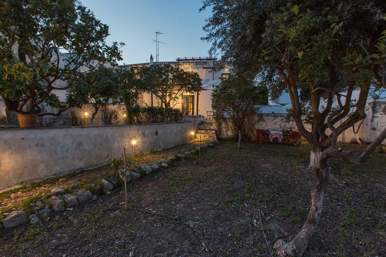 Two Olive Trees Guest House Spetses Town Exterior photo