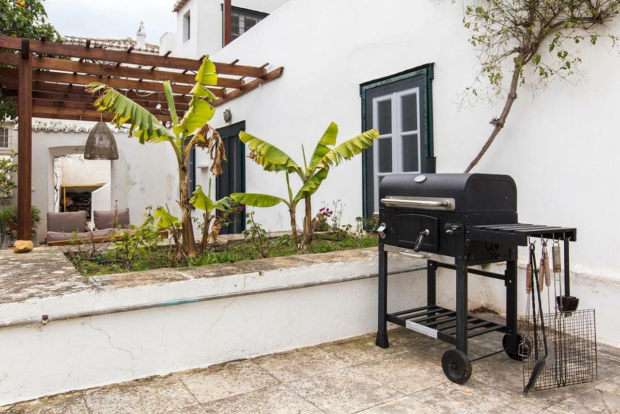 Two Olive Trees Guest House Spetses Town Exterior photo